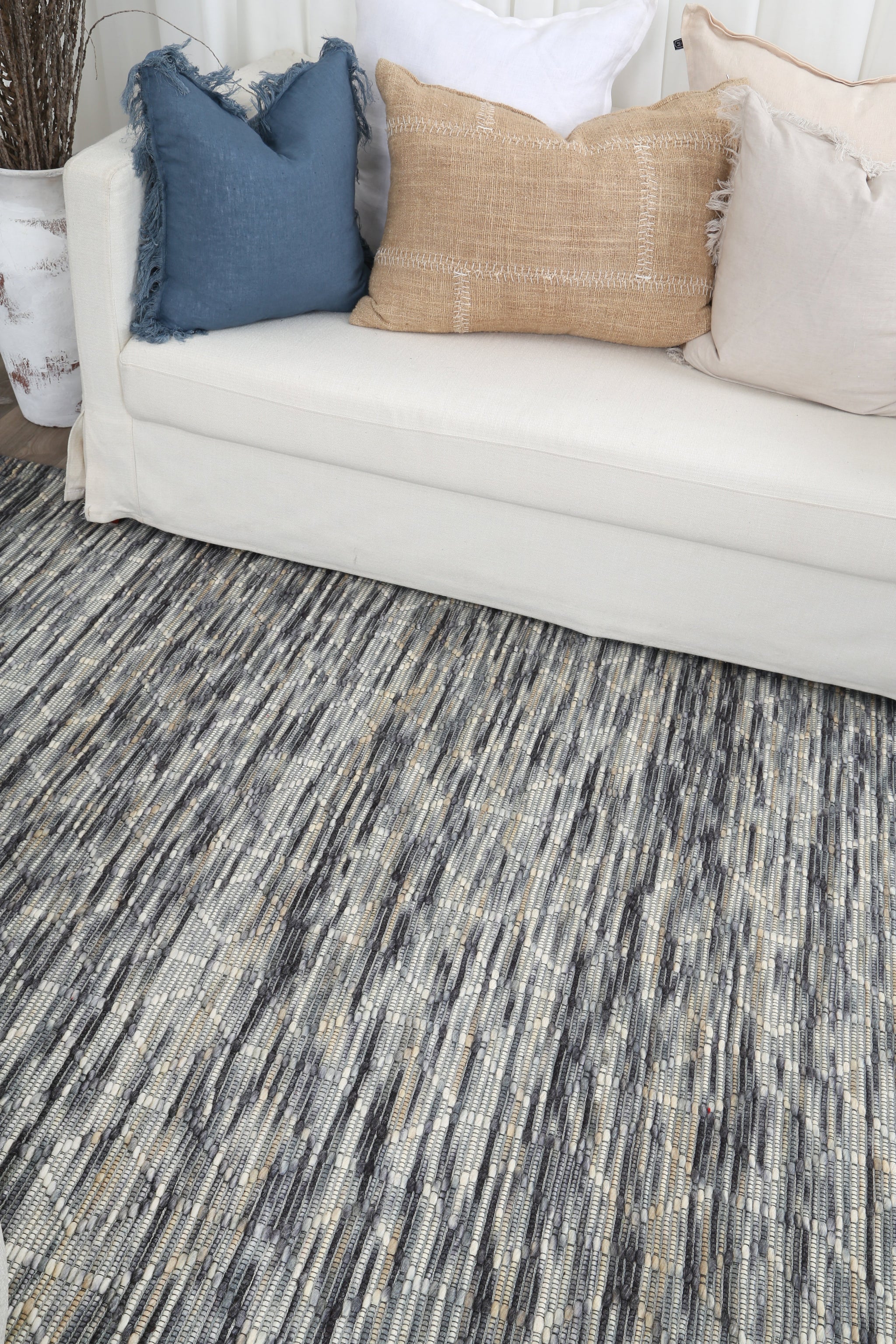 Wool Rug Stone Copacabana Lattice Stone Wool Rug - FLOOR DEKOR