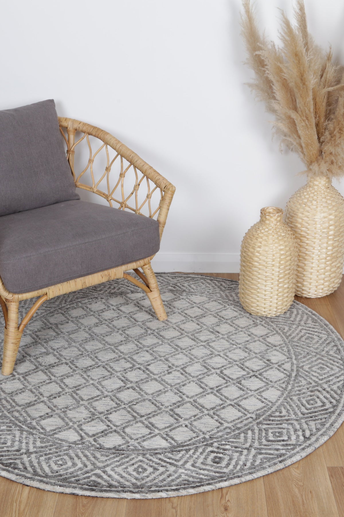 Amritsar Ajnala Charcoal &amp; Beige Round Cotton Blend Rug