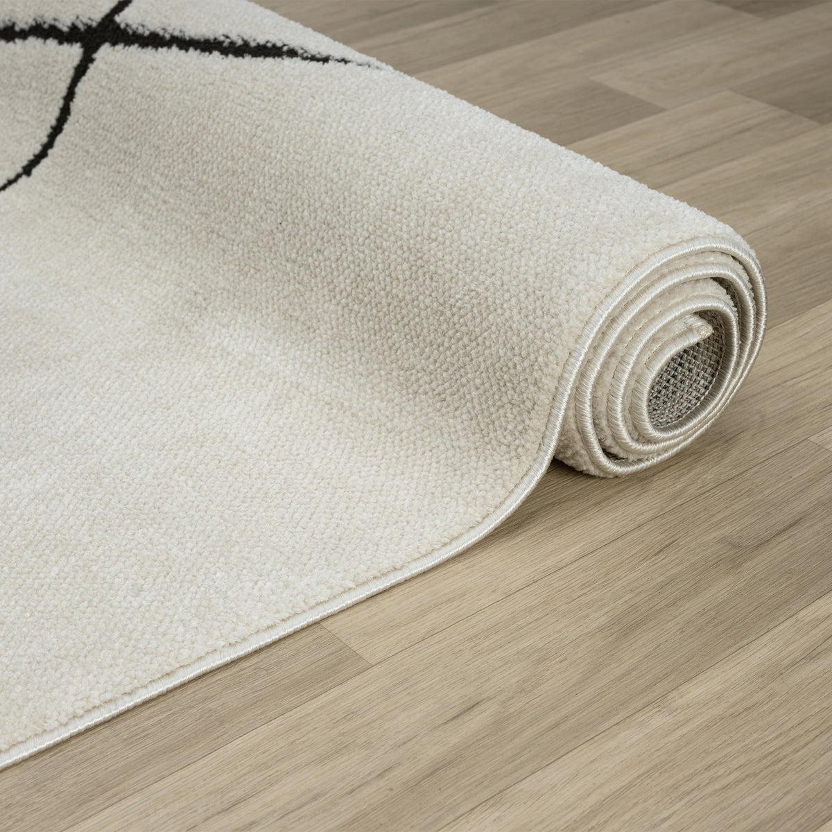 Admire 661 Ivory Runner