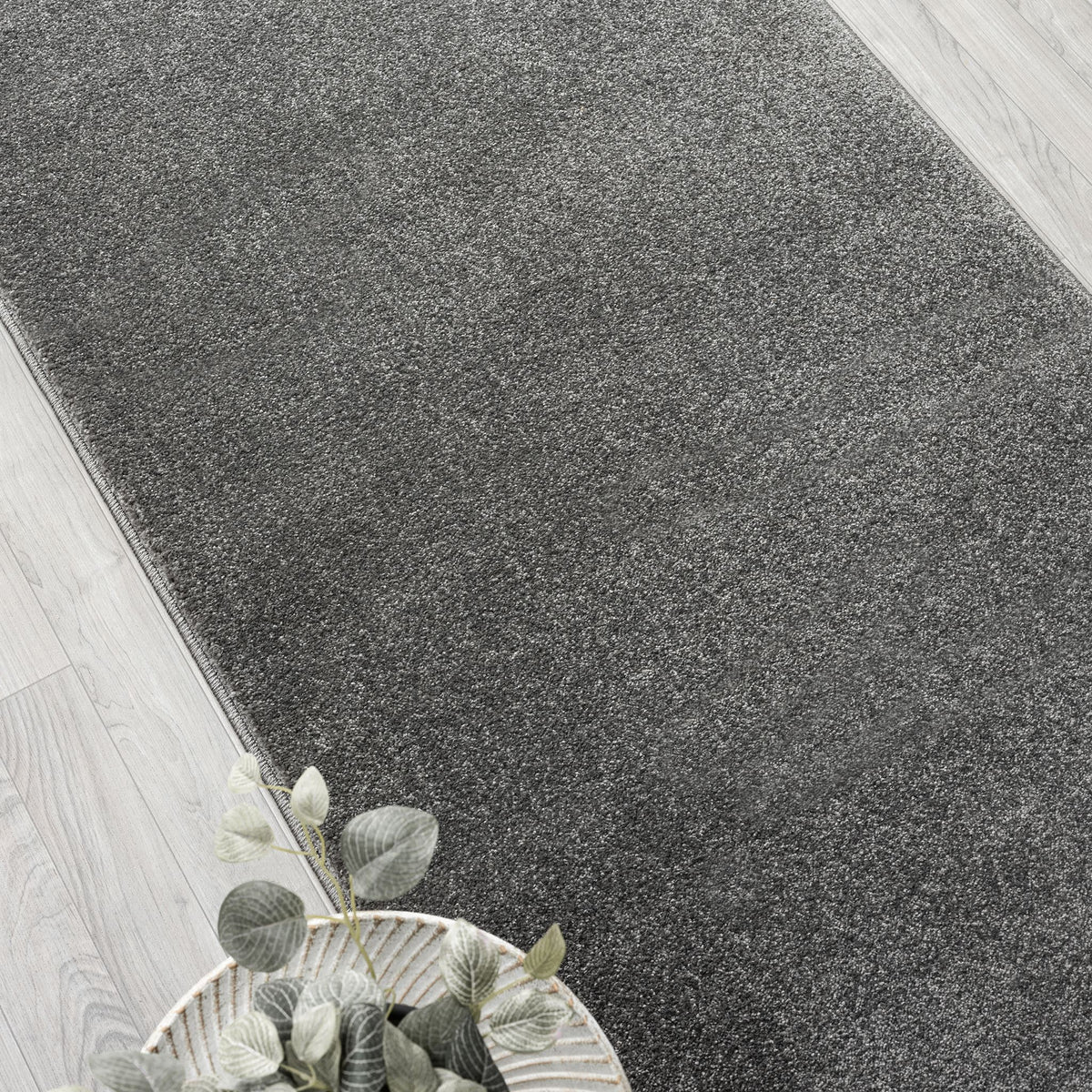 Europa 1000 Dk. Grey Runner