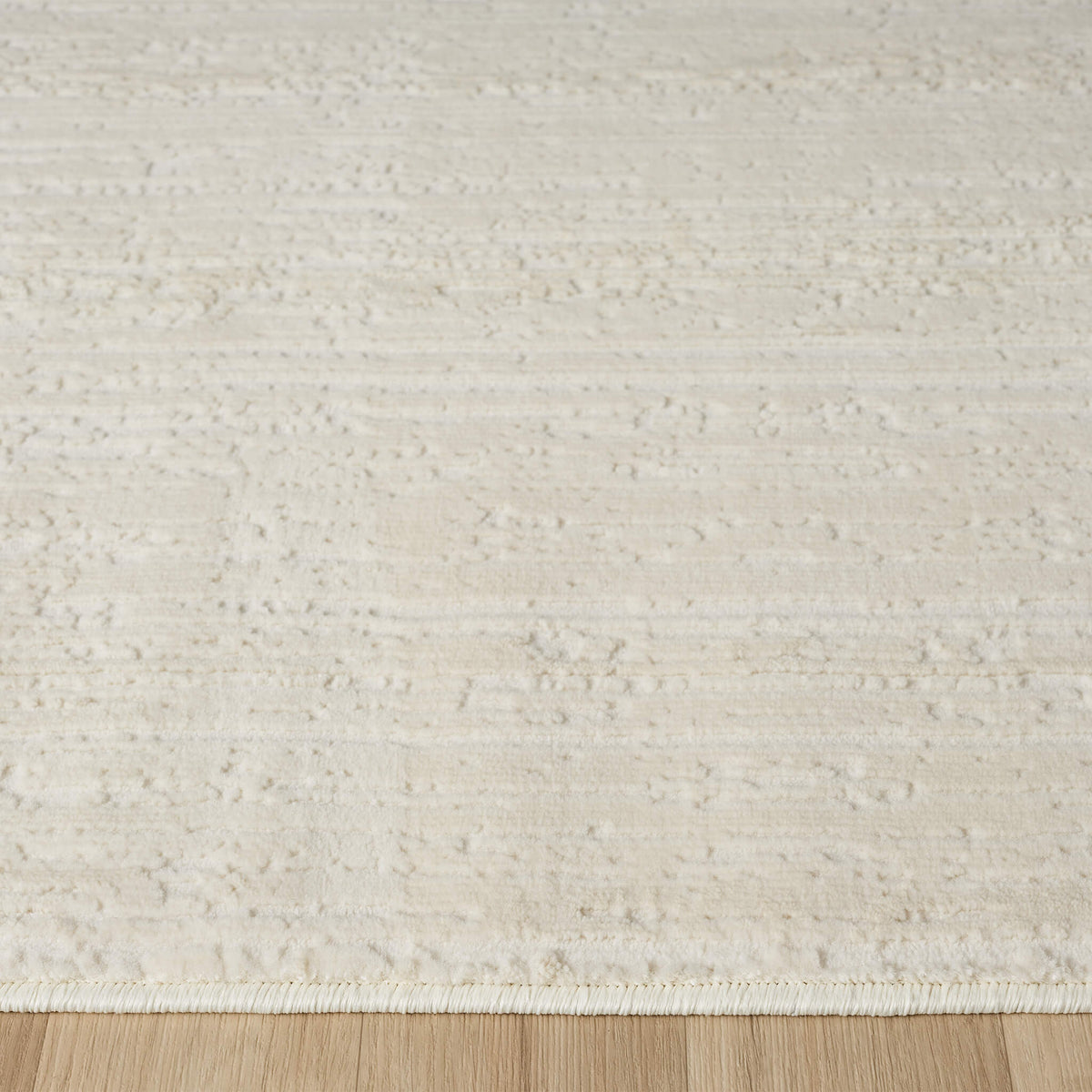 Fortune 771 Cream Runner