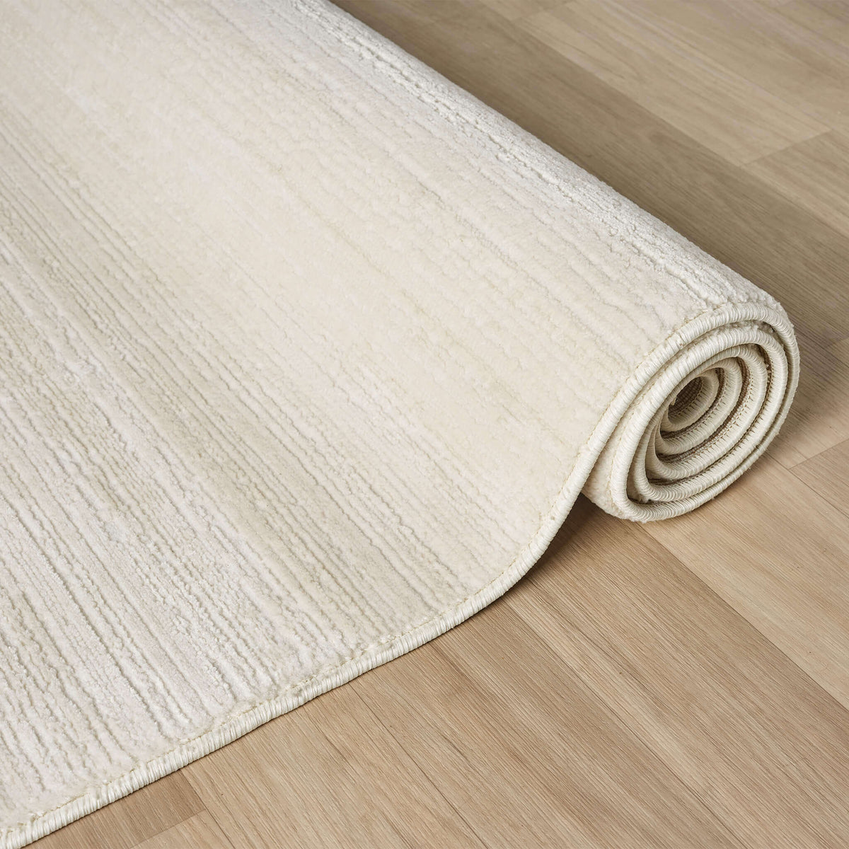 Fortune 773 Cream Runner