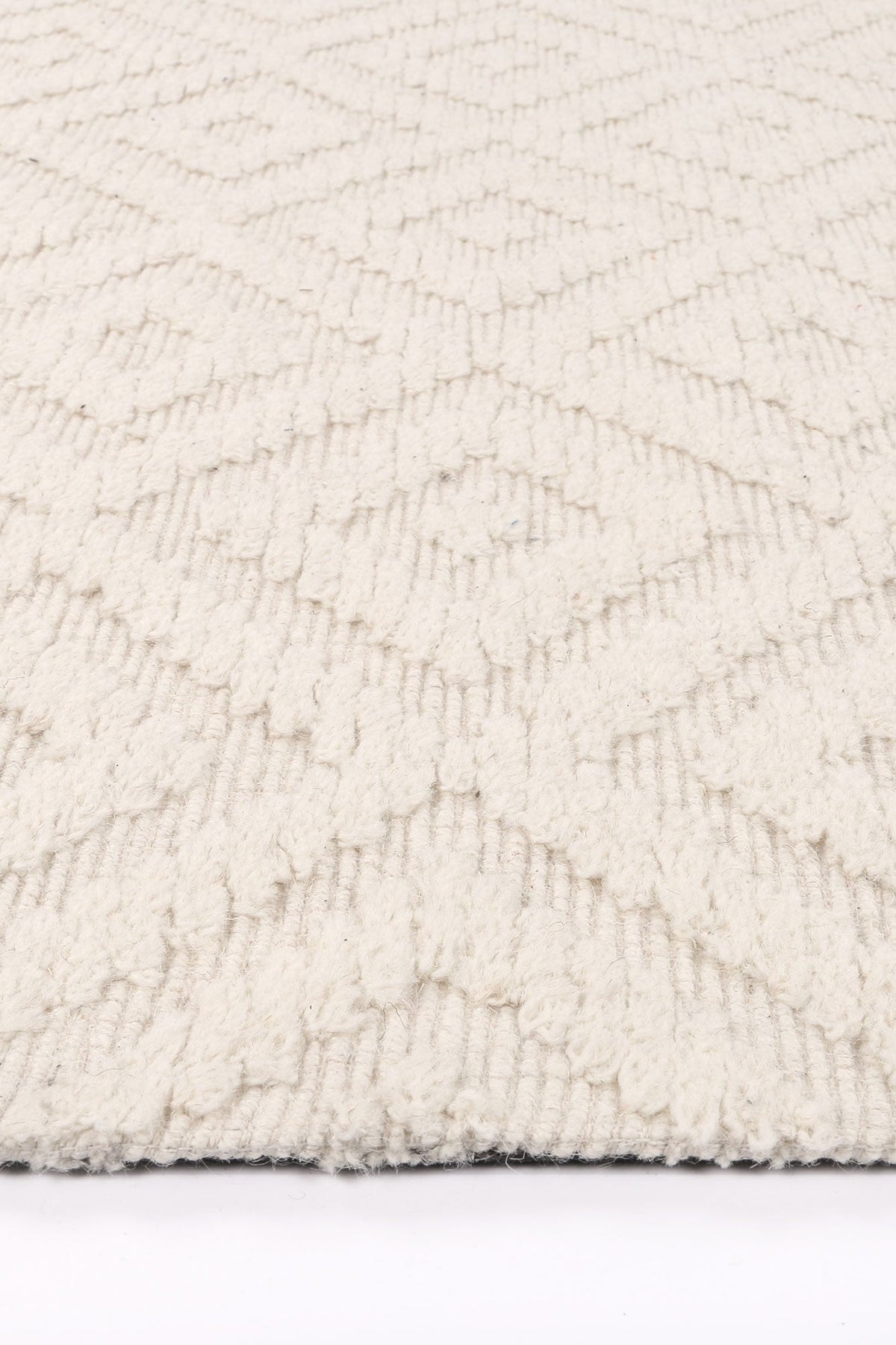 Goa Diamond Wool Blend Cream Rug