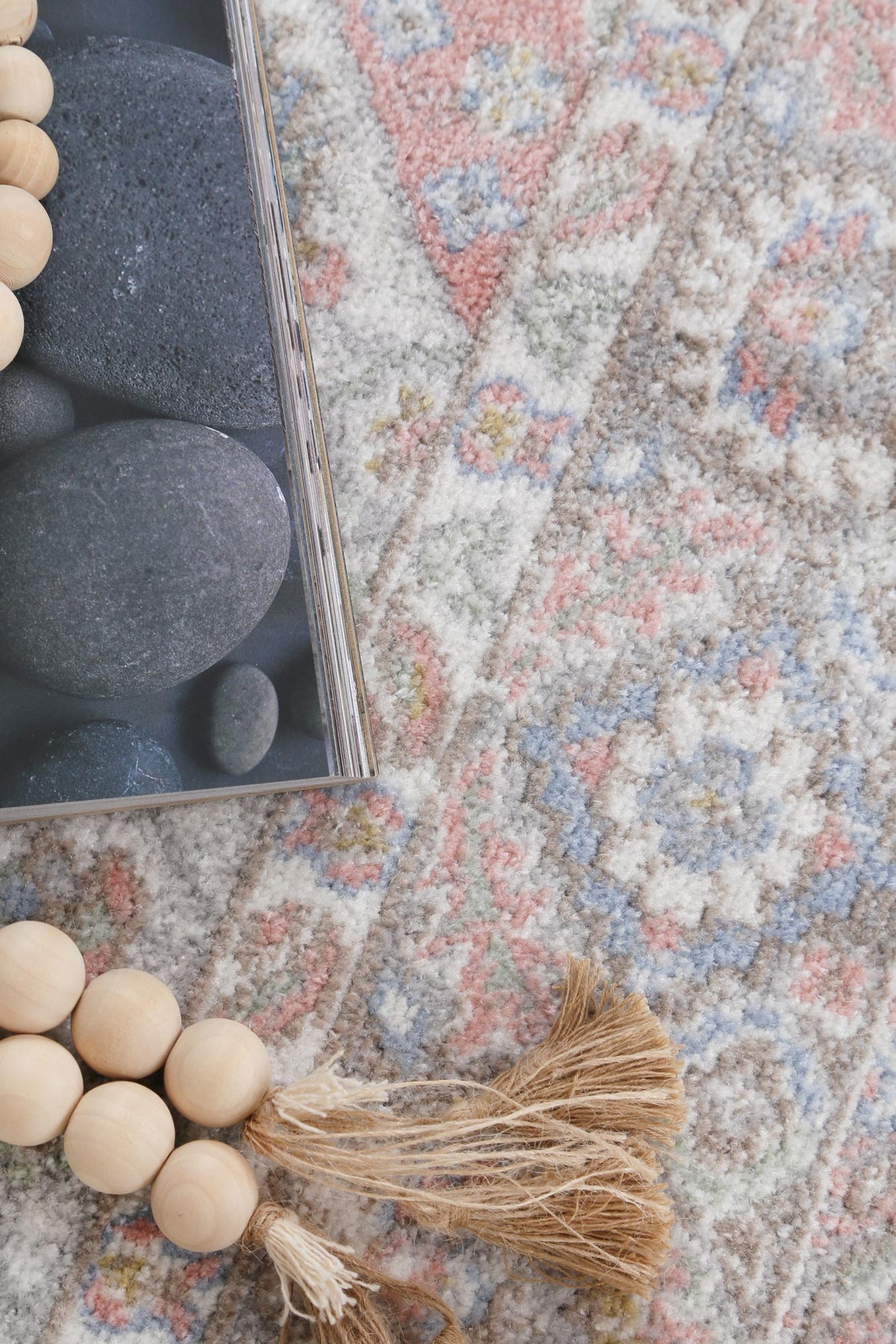 Oporto Bremen Blush &amp; BlueTraditional Soft Rug