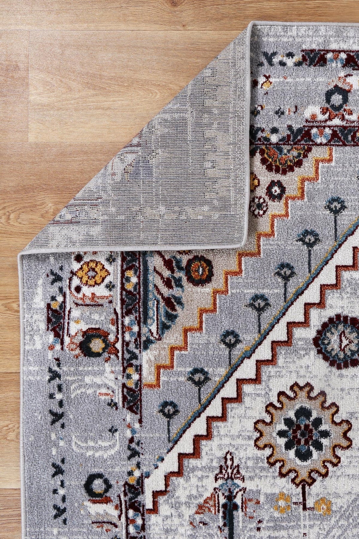 Oporto Santos Grey &amp; Rust Traditional Soft Rug