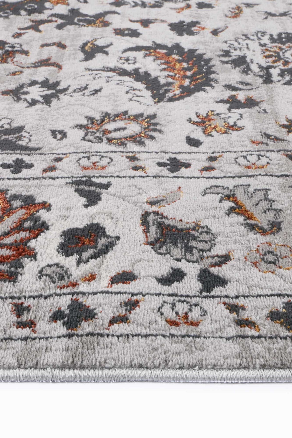 Porto Edward Ivory &amp; Red Traditional Rug