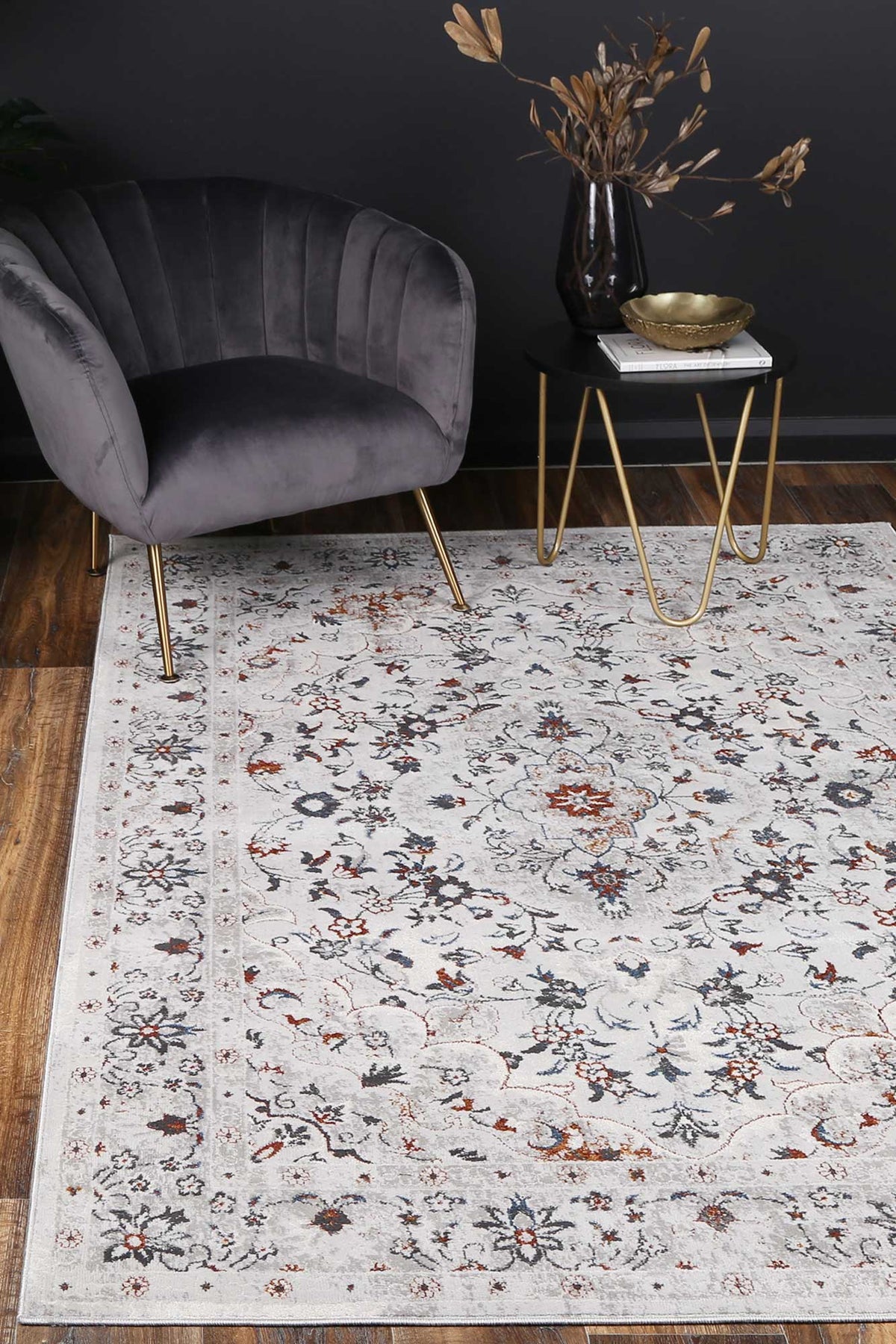 Porto Ava Ivory &amp; Red Traditional Rug
