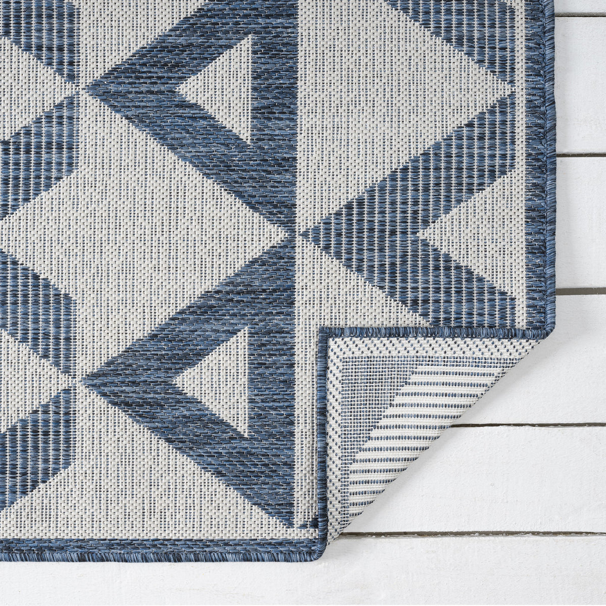 Patio 457 Indigo Runner