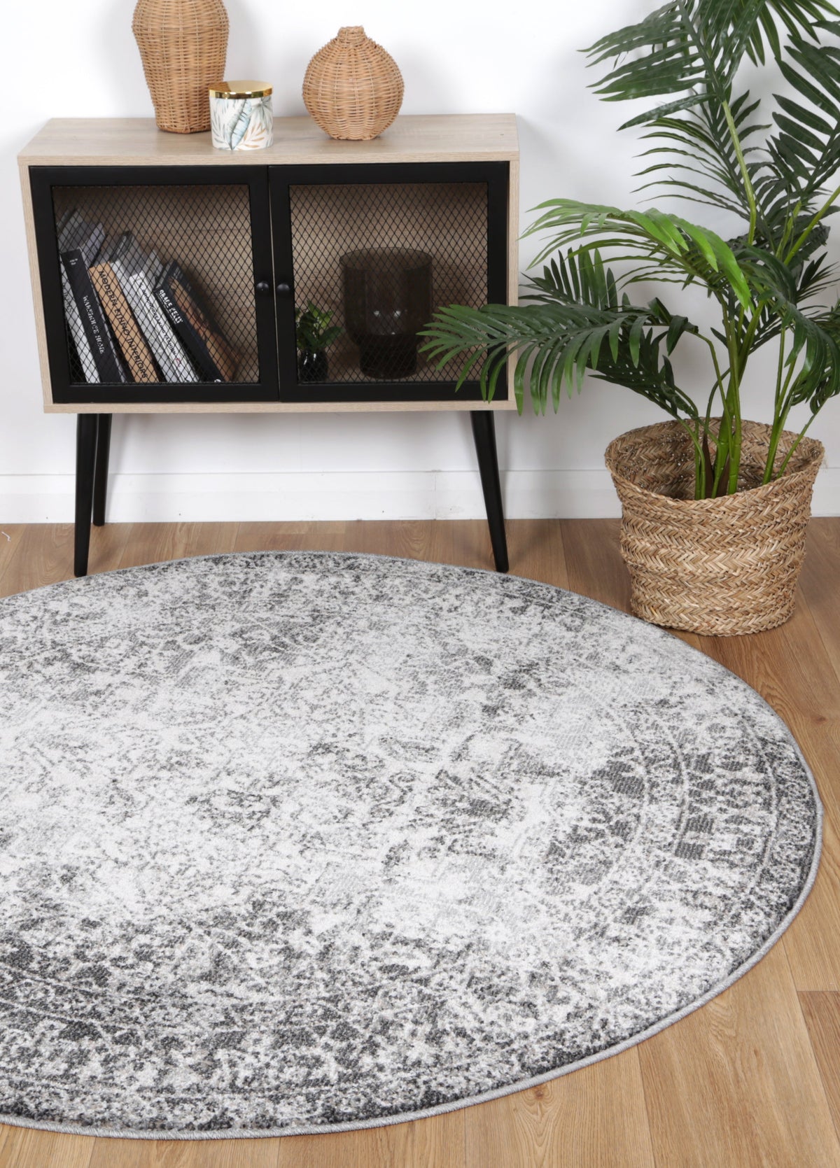 Salsa Carine Ivory &amp; Grey Transitional Round Rug
