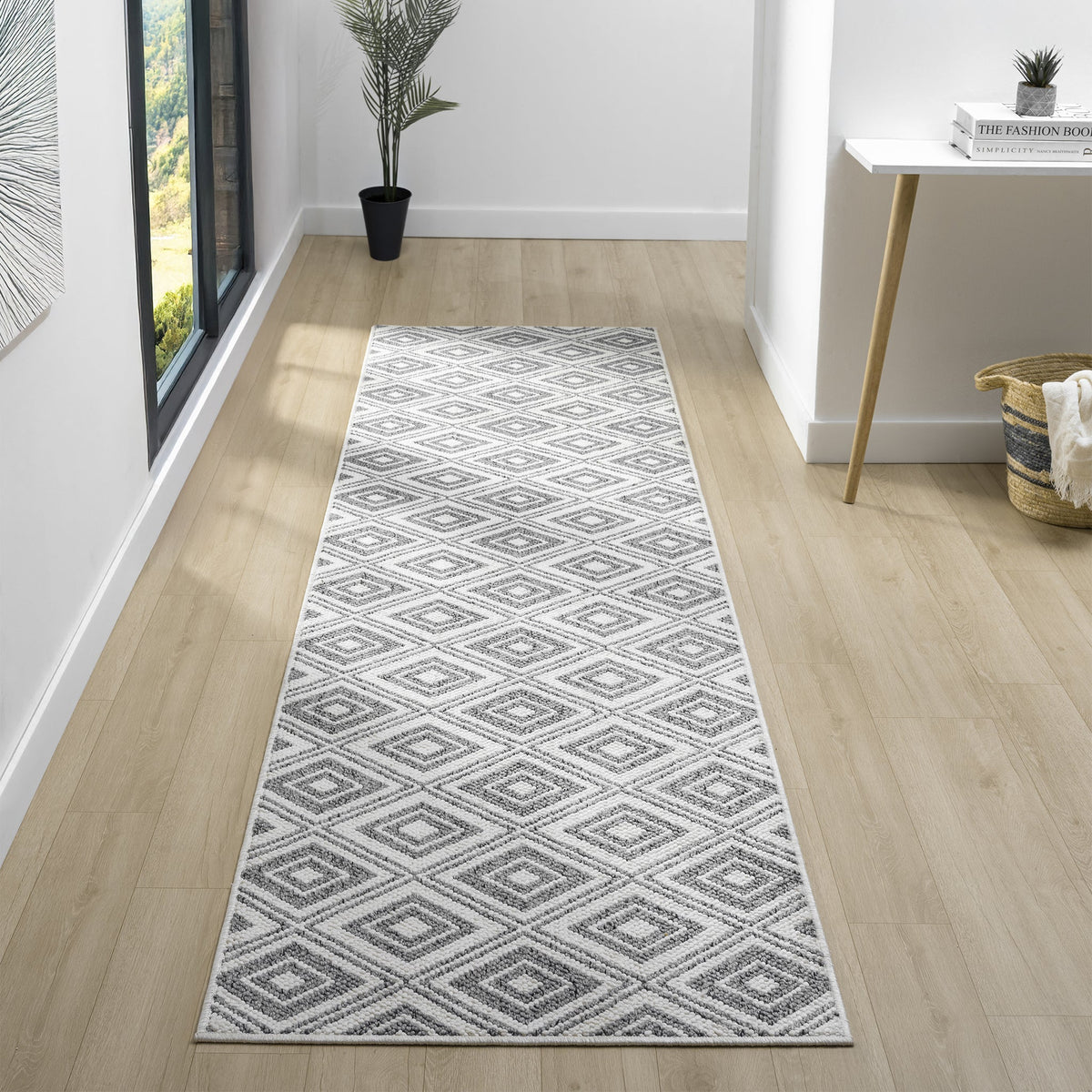 Solace 172 Slate Runner