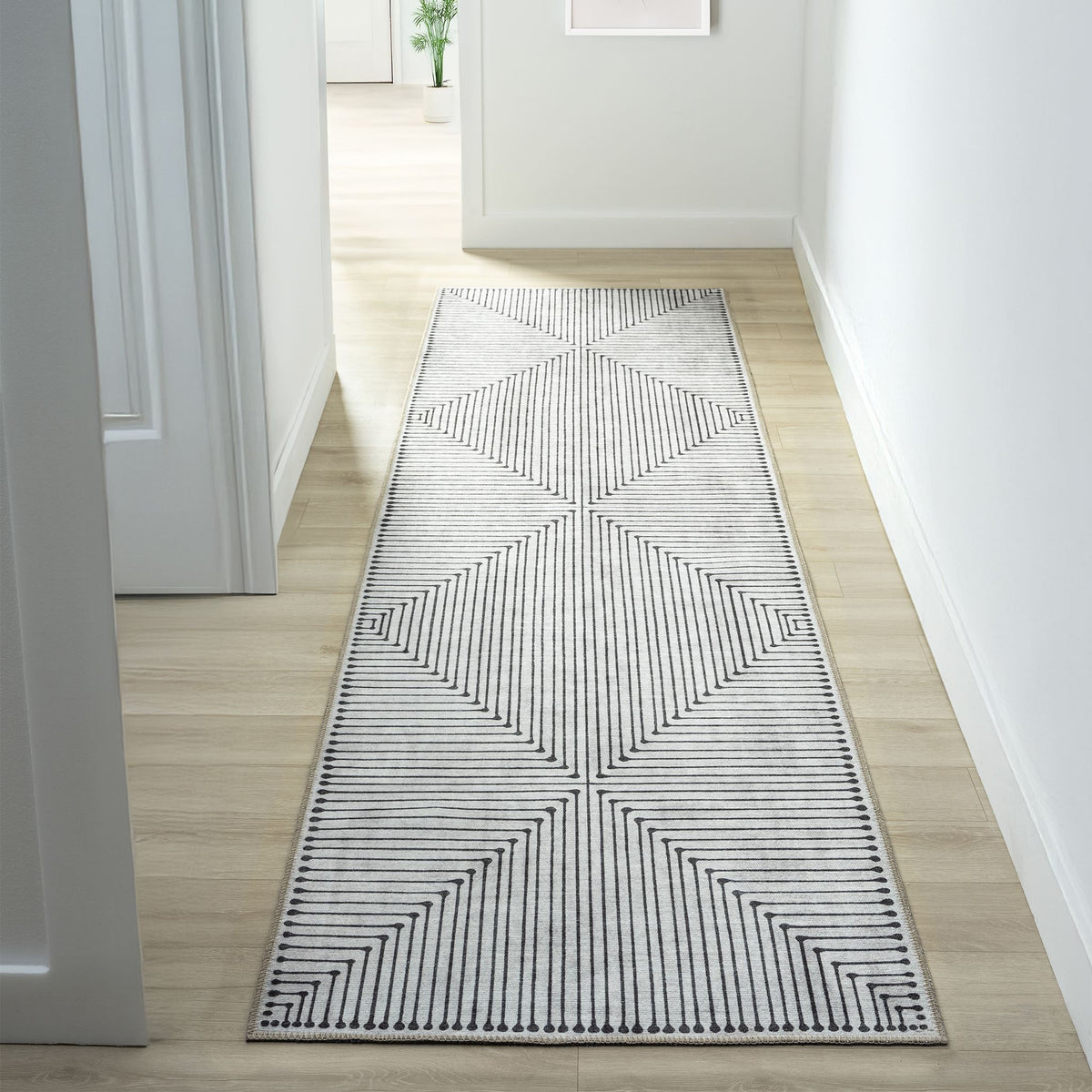 Vintage 745 Stone Runner