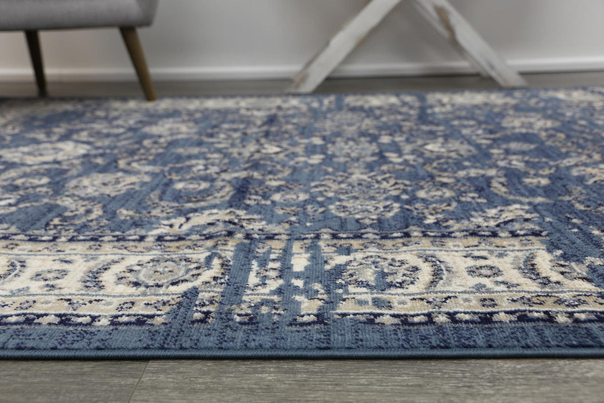 Arya Distressed Blue Rug