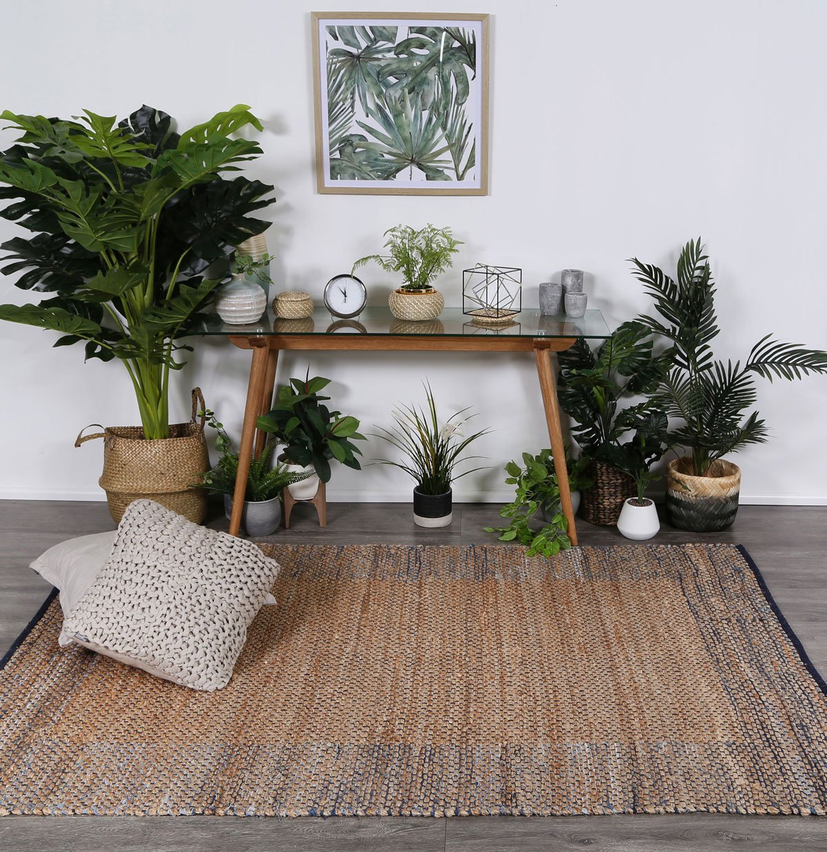Mahal Blue Boarder Jute Rug