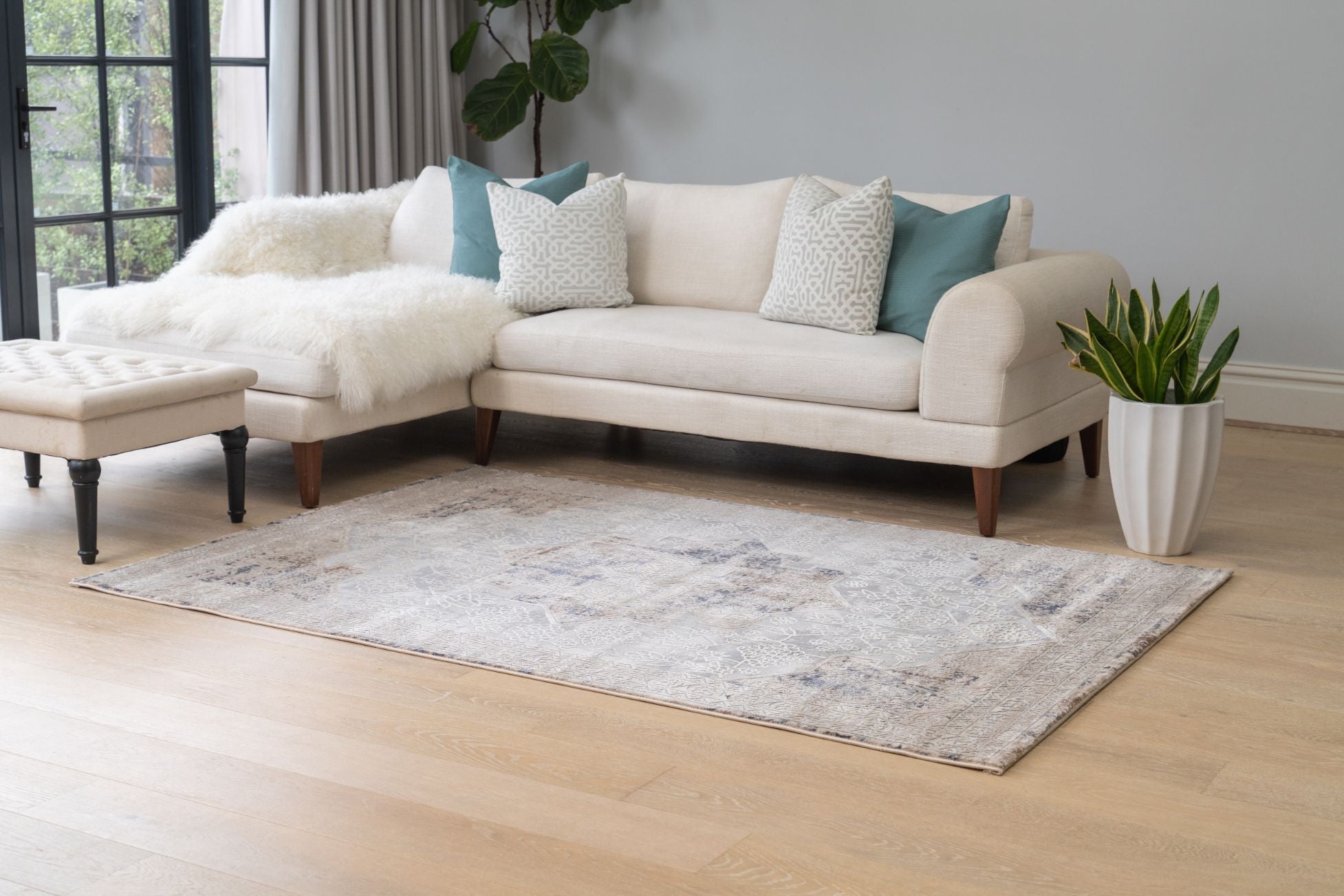 Best Rug Shops in Sydney - Cheap & Large Rugs & Online